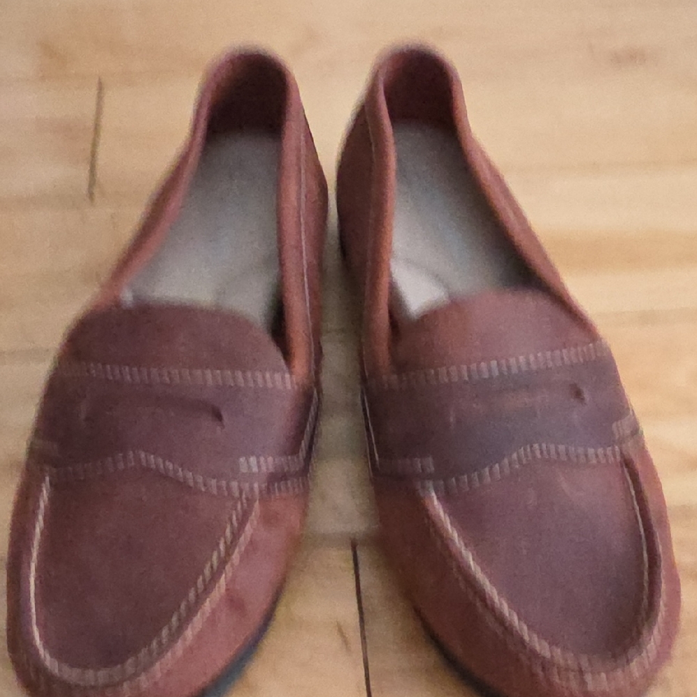 Elegant Brown Women's Loafers